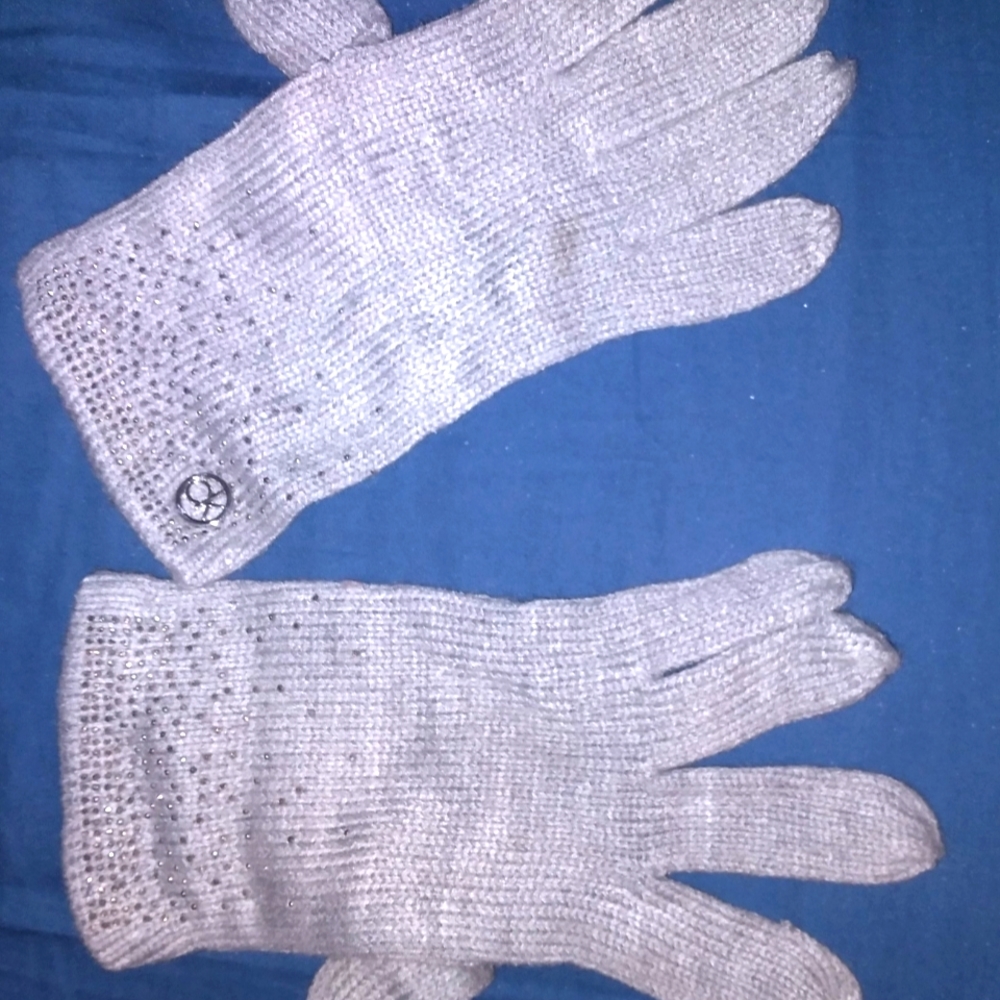 Calvin Klein Gloves - Picture 3 of 5